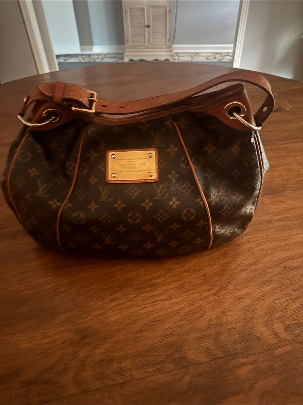2009 LOUIS VUITTON Galliera PM Monogram Shoulder Bag, USA